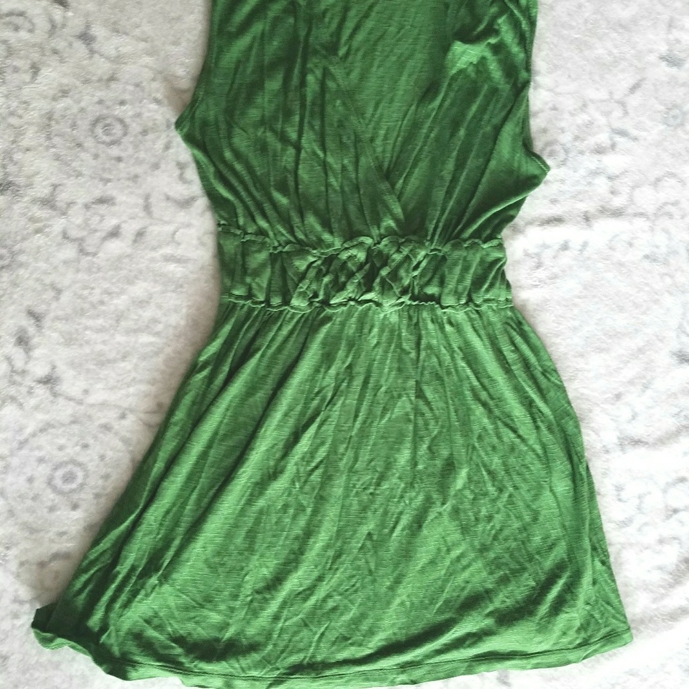 Max Studio Green sleeveless top